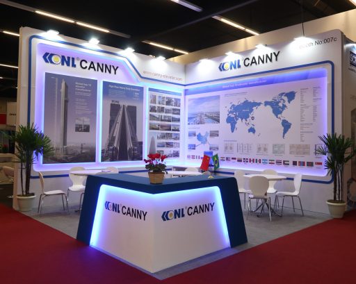 Grupo de Eventos na Expo Elevador